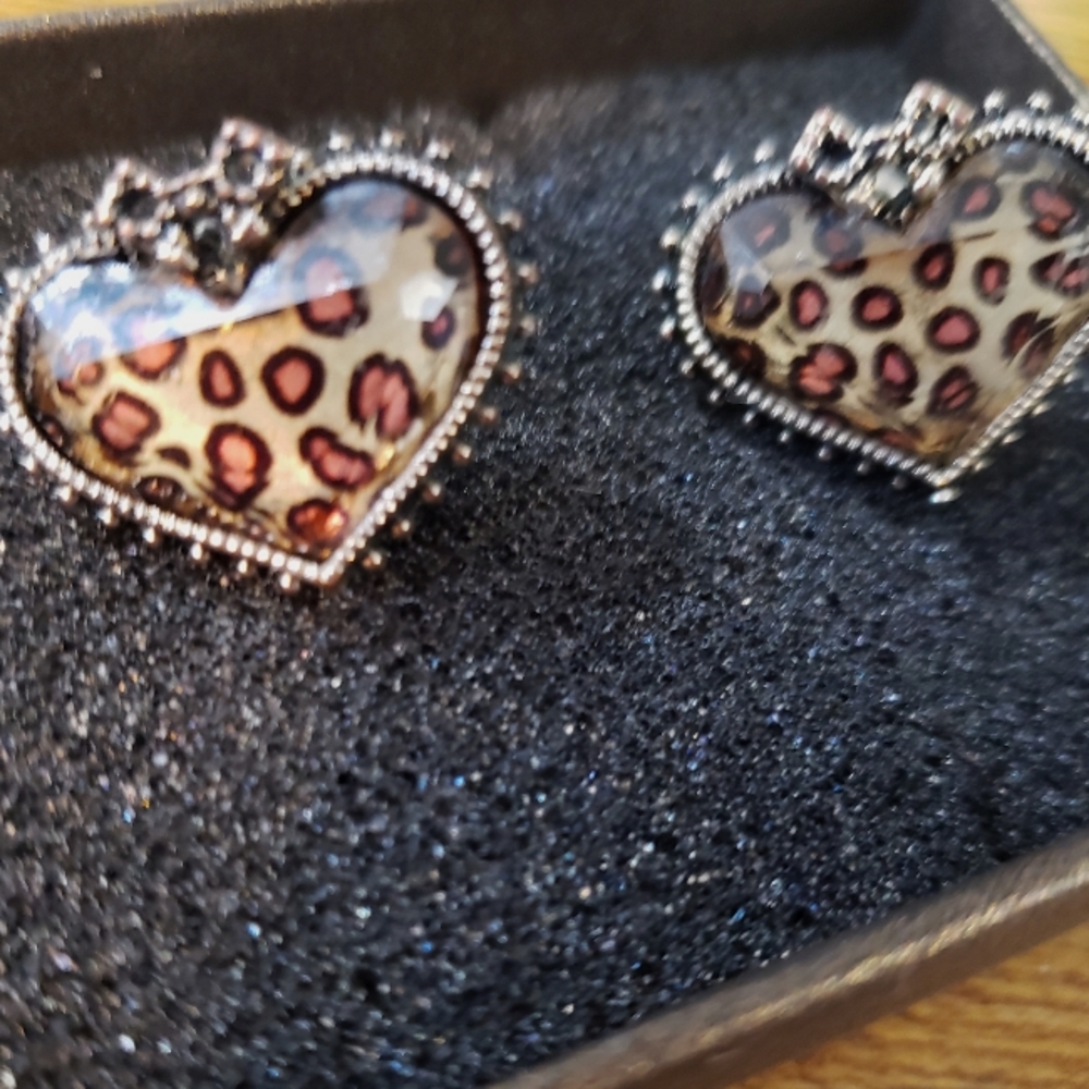 Betsey Johnson Vintage Lucite Heart Earrings